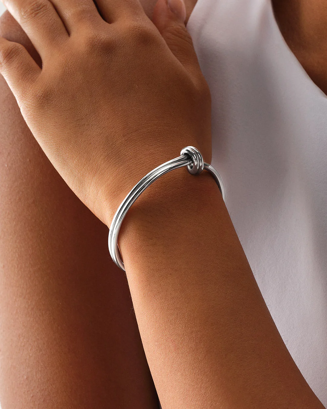 Dual Knot Bangle Polished - Image 7