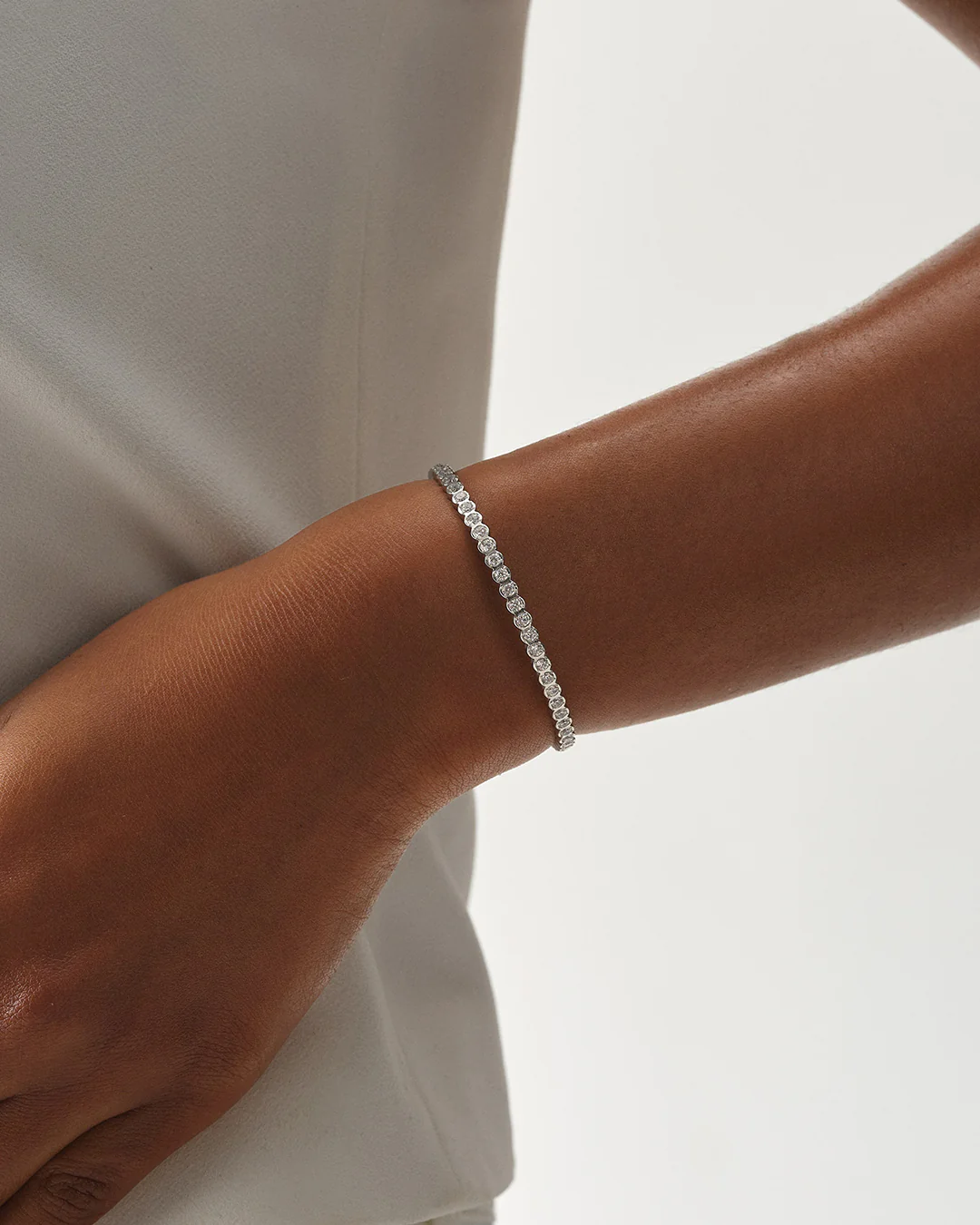 Grace Bangle Polished - Image 7